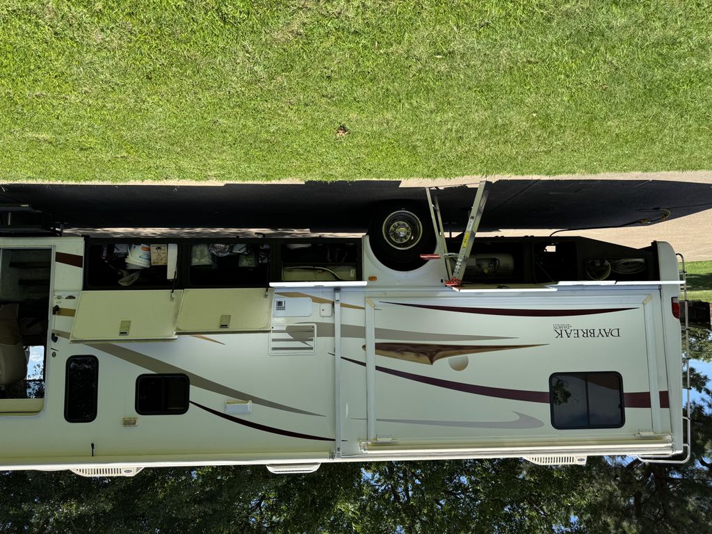 2007 Damon Daybreak 3274 - National Vehicle