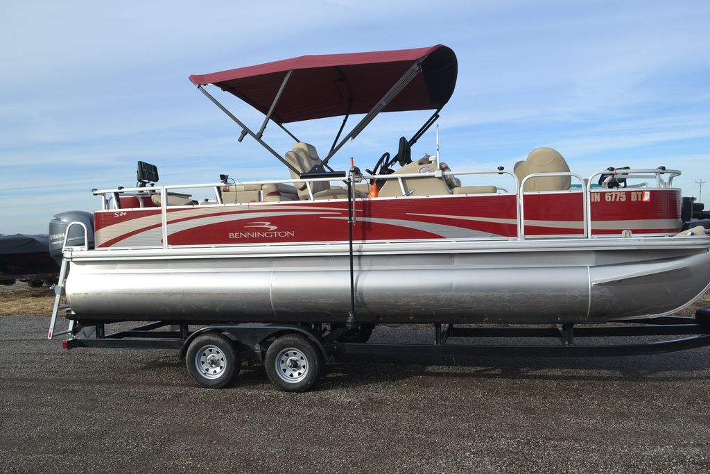 2014 Bennington 24SF - National Vehicle