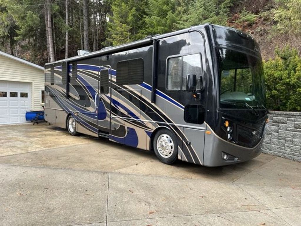 2019 Fleetwood Pace Arrow 33D - National Vehicle