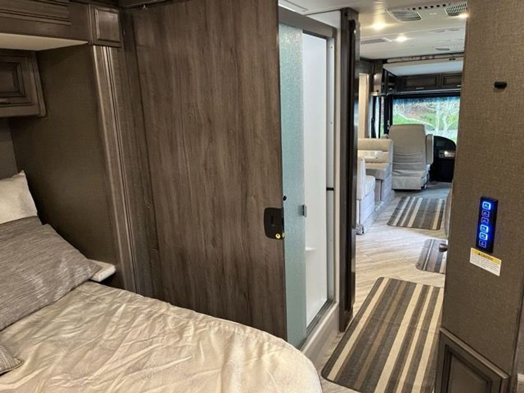 2019 Fleetwood Pace Arrow 33D - National Vehicle