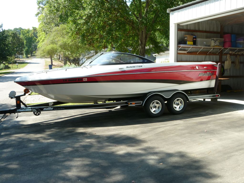 2005 Malibu Sunsetter LXi - National Vehicle