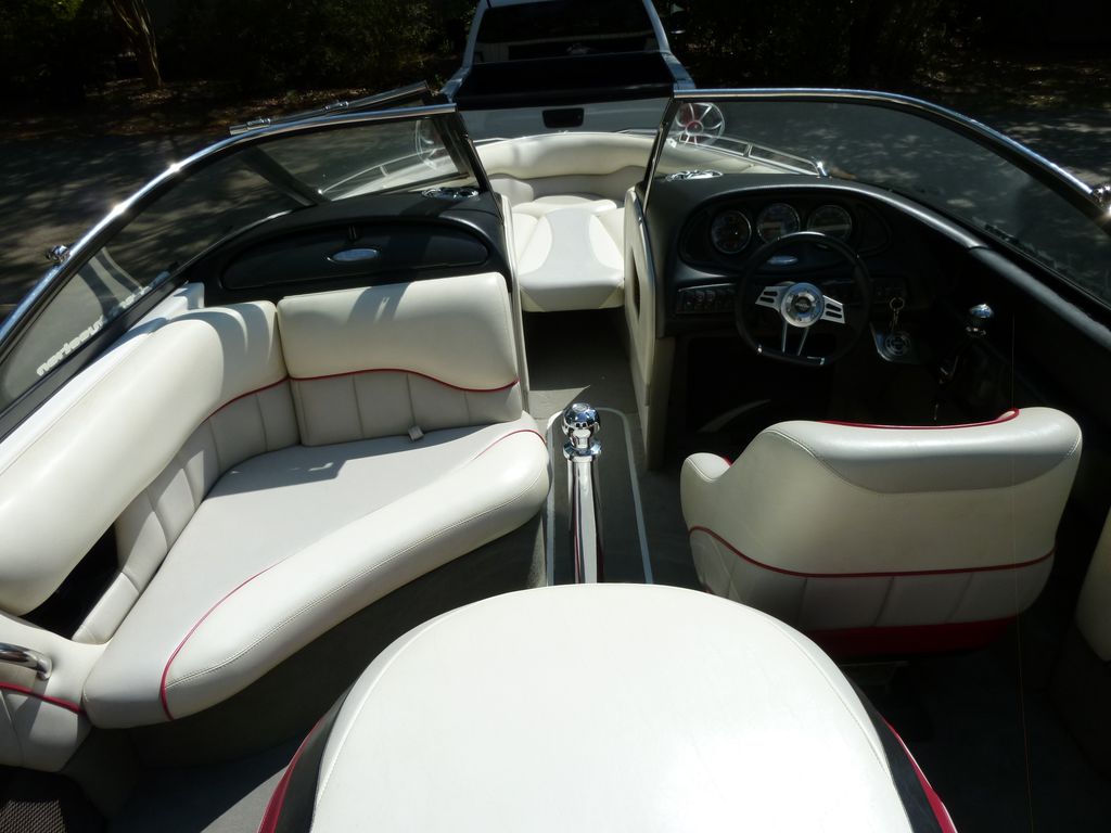 2005 Malibu Sunsetter LXi - National Vehicle