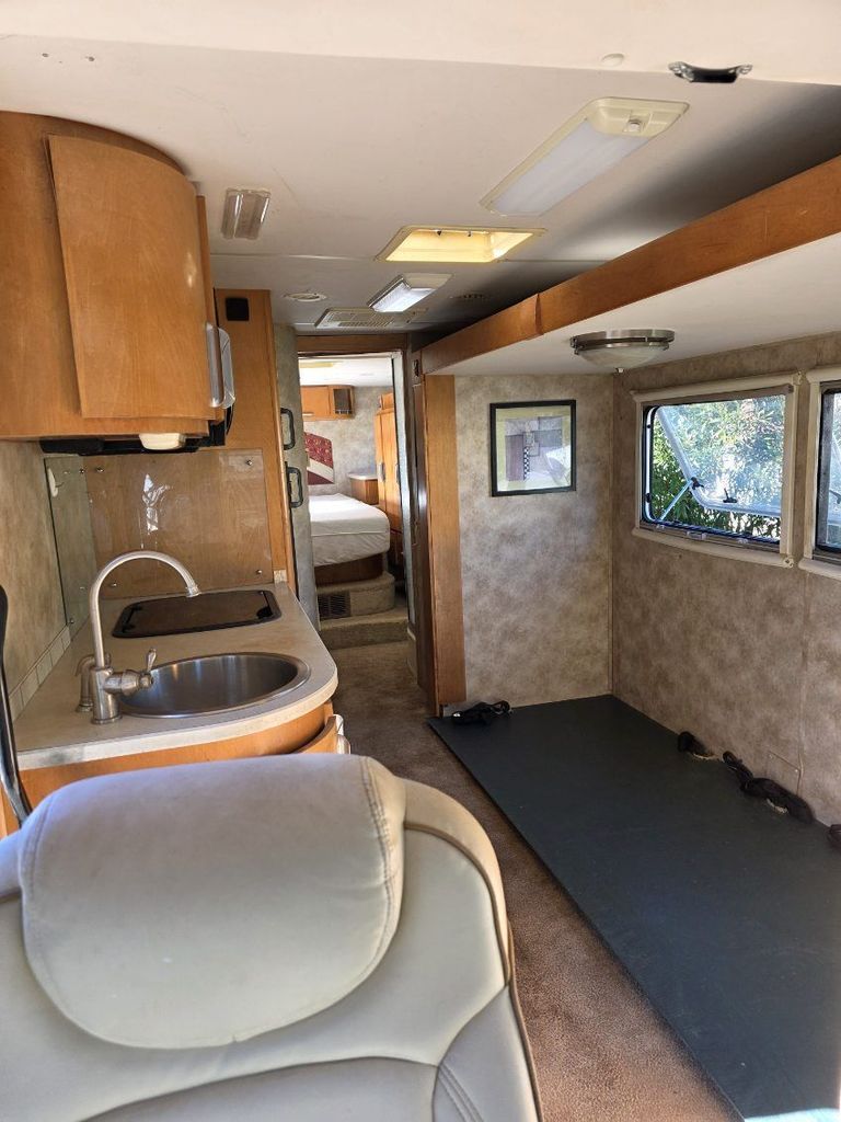ふろあ 2009 Gulf Stream Montaj 29H - National Vehicle
