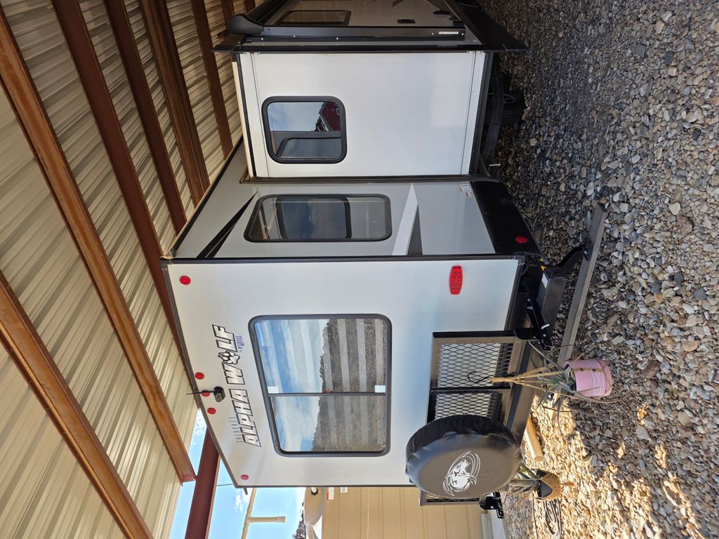 2022 Forest River Cherokee Alpha Wolf 26RL-L - National Vehicle