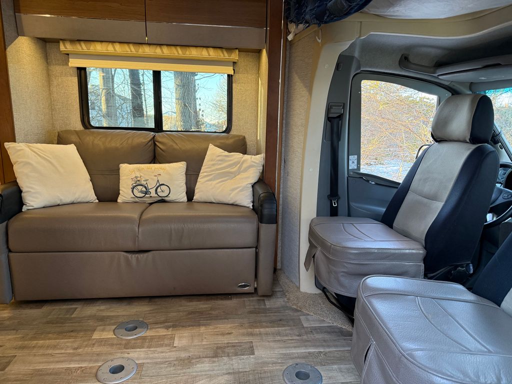 2017 Winnebago View 24V - National Vehicle