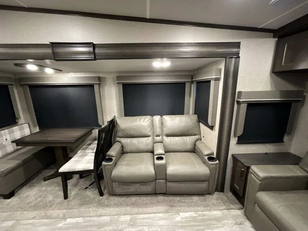 2022 Grand Design Reflection 150 295RL - National Vehicle