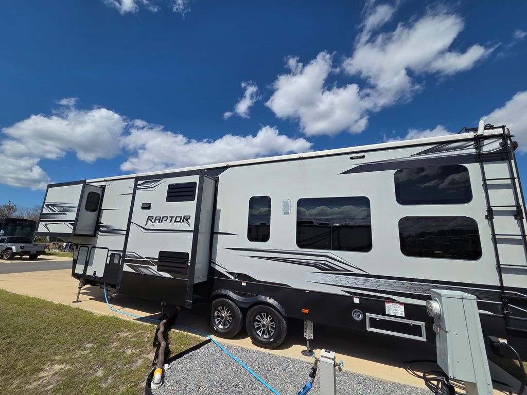2017 Keystone Raptor 355TS - National Vehicle