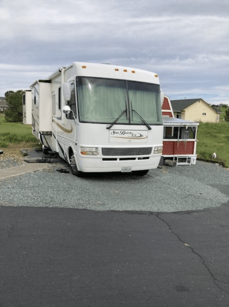 2005 National RV Sea Breeze 8375LX - National Vehicle