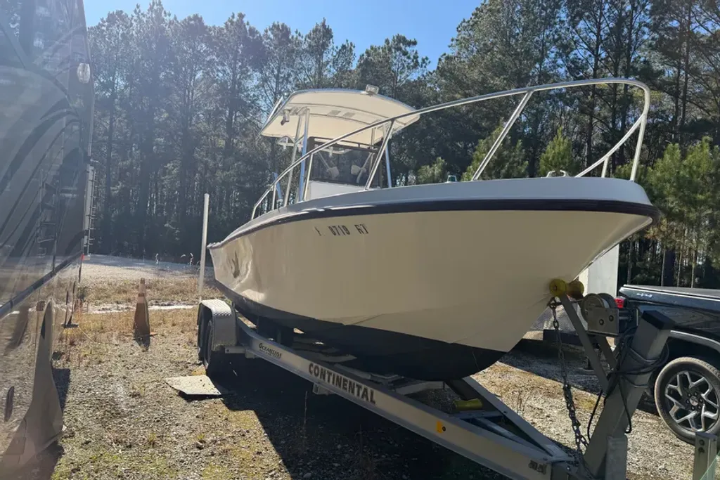 1987 Mako 235 - National Vehicle