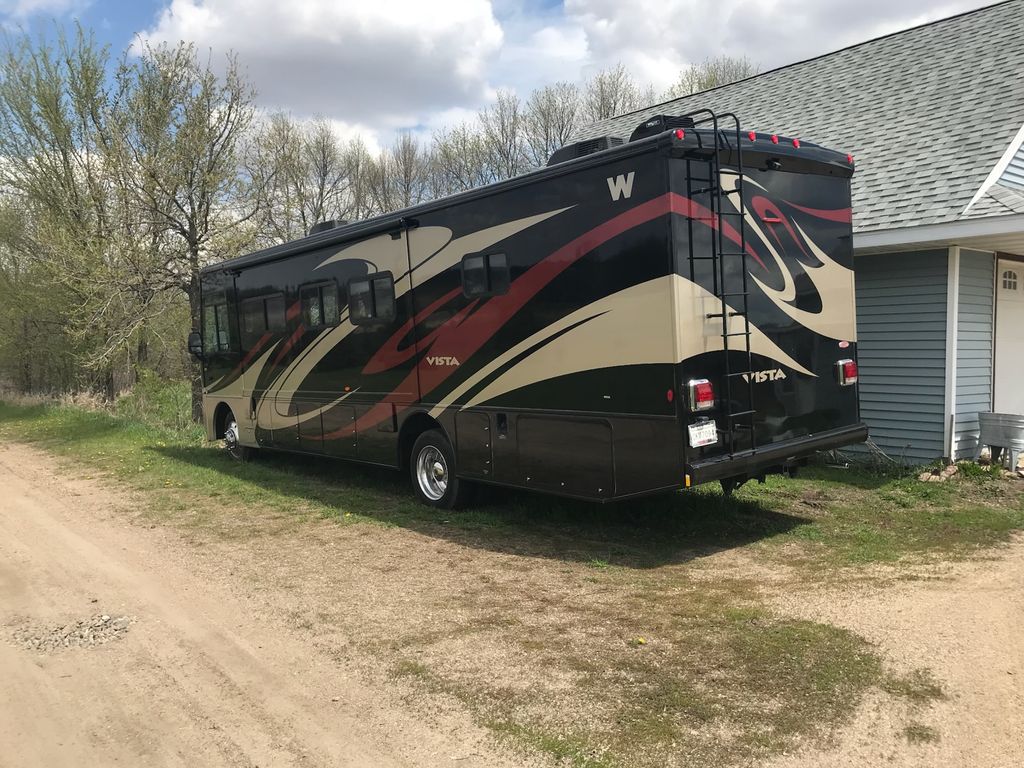 2012 Winnebago Vista LX 35F - National Vehicle