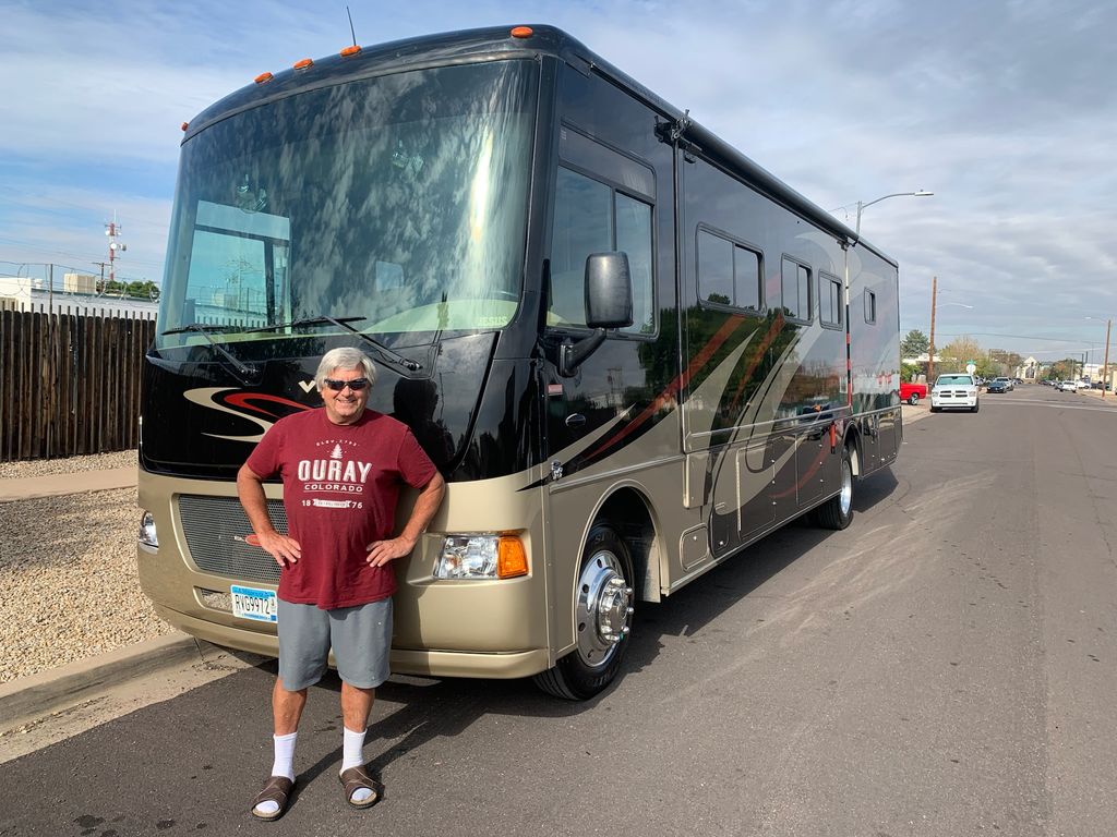 2012 Winnebago Vista LX 35F - National Vehicle