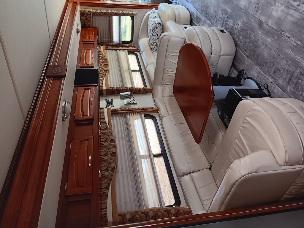 2007 Fleetwood Pace Arrow 38P - National Vehicle