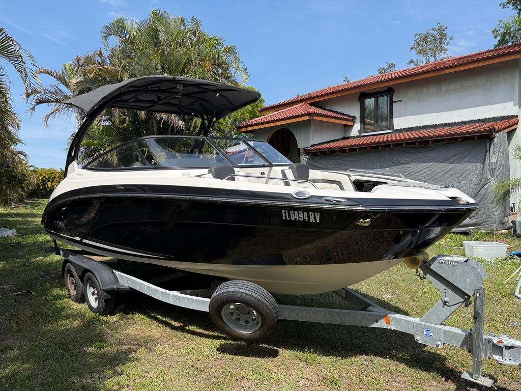 バンクス 2018 Yamaha 242 Limited SE - National Vehicle