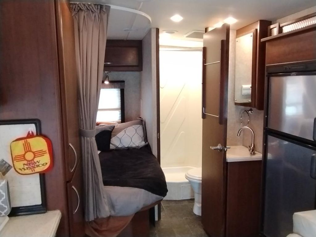 2013 Fleetwood Jamboree Sport 24L - National Vehicle