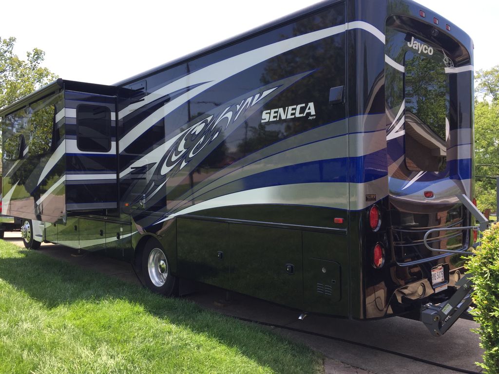 2017 Jayco Seneca 37TS - National Vehicle