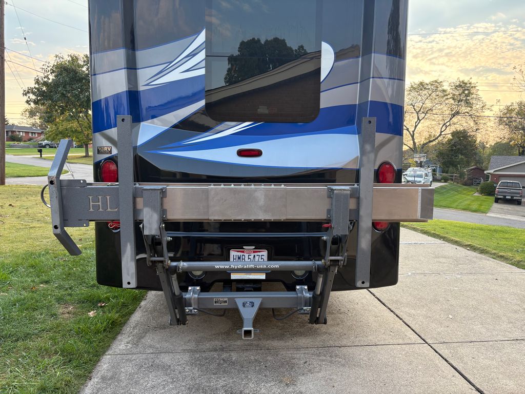 2017 Jayco Seneca 37TS - National Vehicle