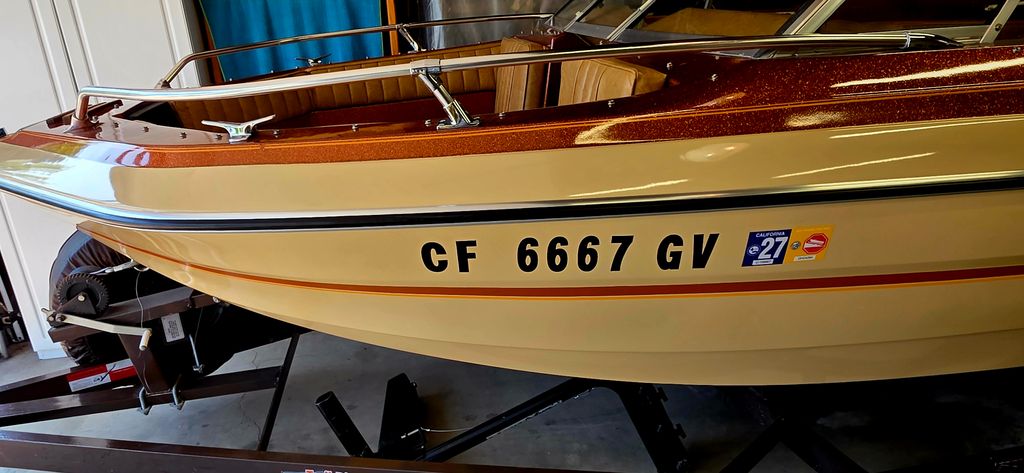 1981 Glastron 18 - National Vehicle