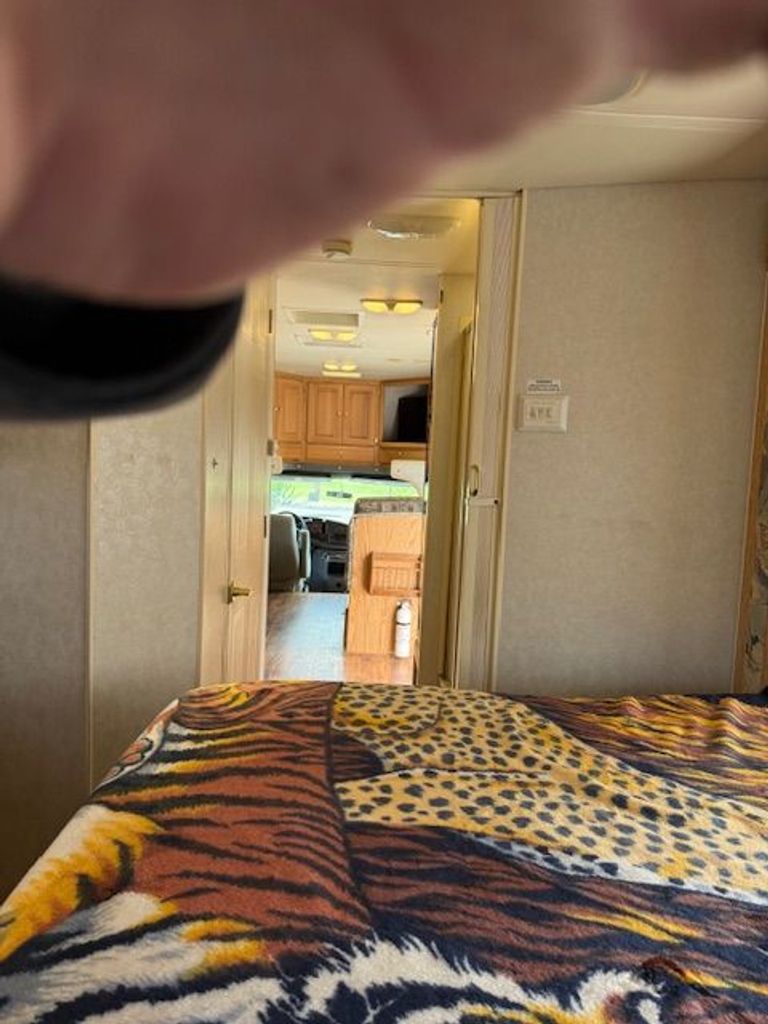 2002 Holiday Rambler Atlantis 27PBD - National Vehicle