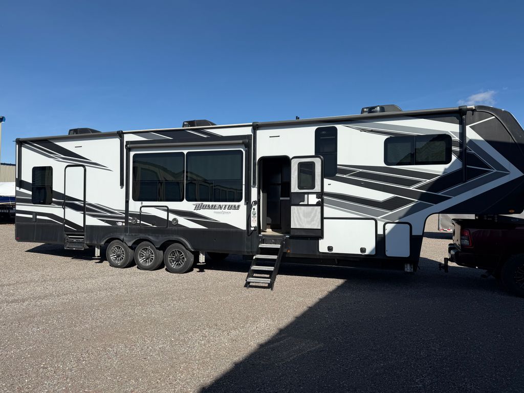 2022 Grand Design Momentum 397TH - National Vehicle
