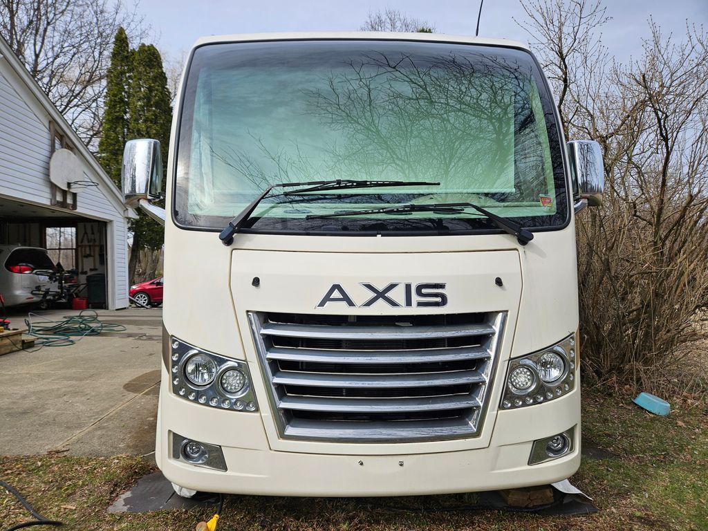 2018 Thor Motor Coach Axis 25.2 - National Vehicle