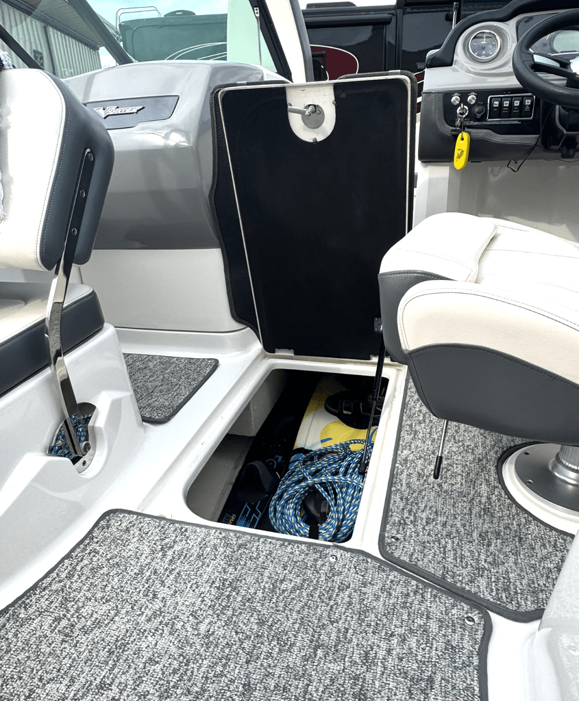 2018 Chaparral 243 Vortex VRX - National Vehicle