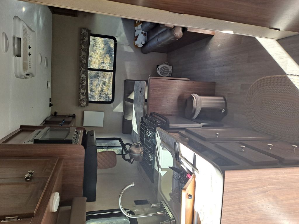 2018 Dutchmen Coleman Lantern 202RD - National Vehicle