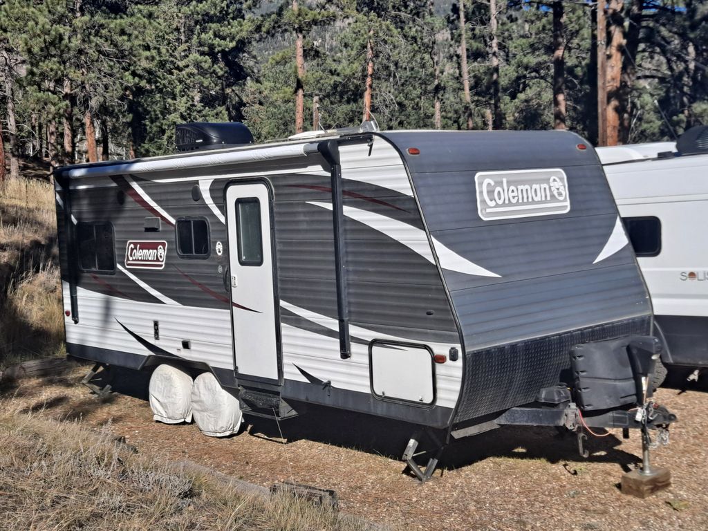 2018 Dutchmen Coleman Lantern 202RD - National Vehicle