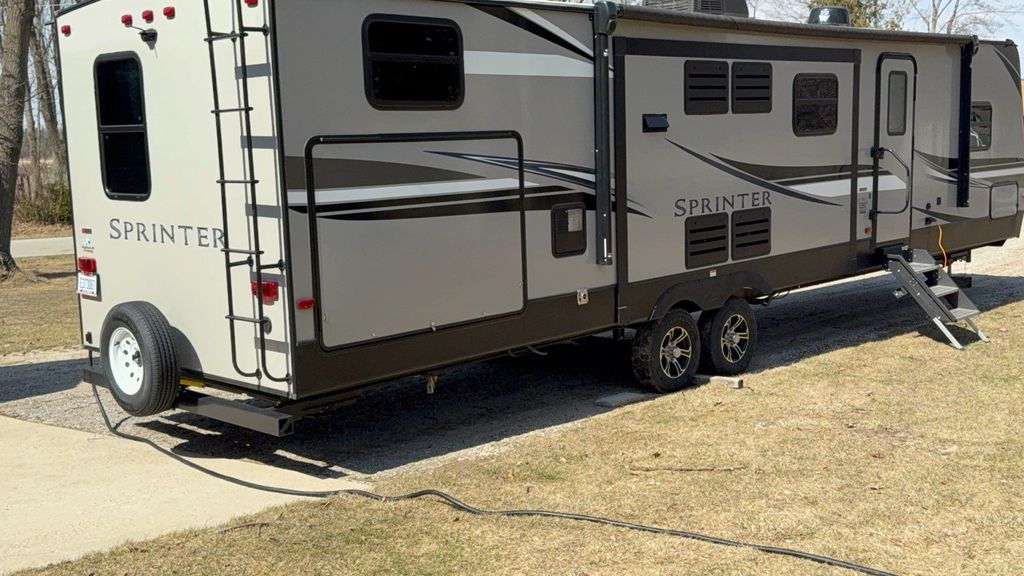 2021 Keystone Sprinter Limited 341BIK - National Vehicle