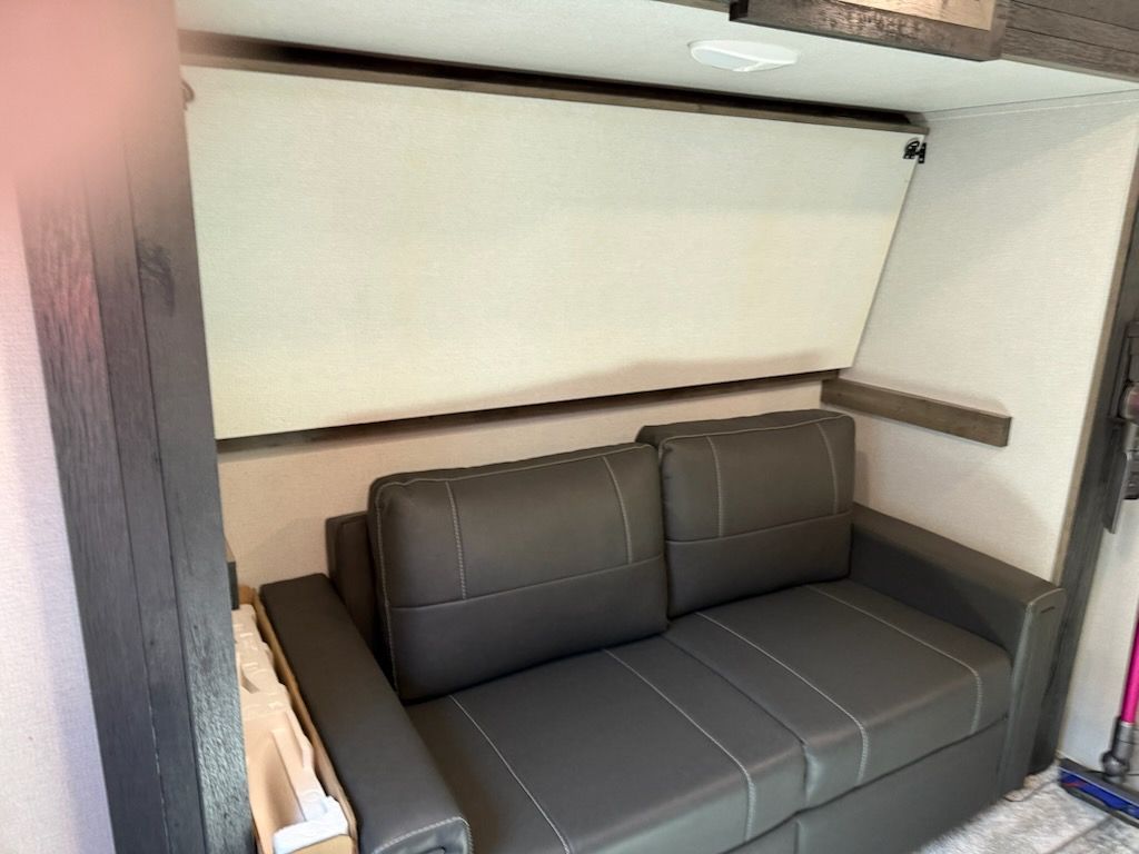 2021 Keystone Sprinter Limited 341BIK - National Vehicle