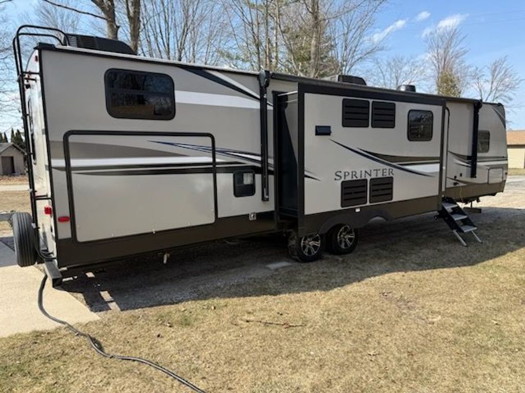 2021 Keystone Sprinter Limited 341BIK - National Vehicle