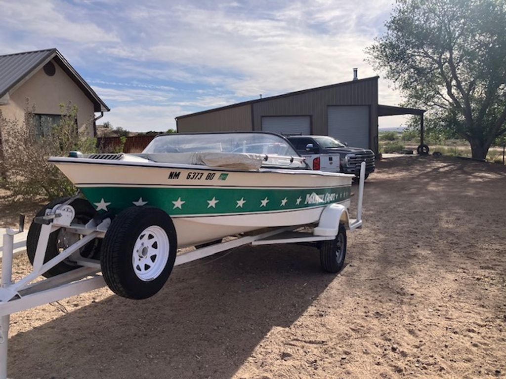 1976 MasterCraft Stars & Bars 21 - National Vehicle