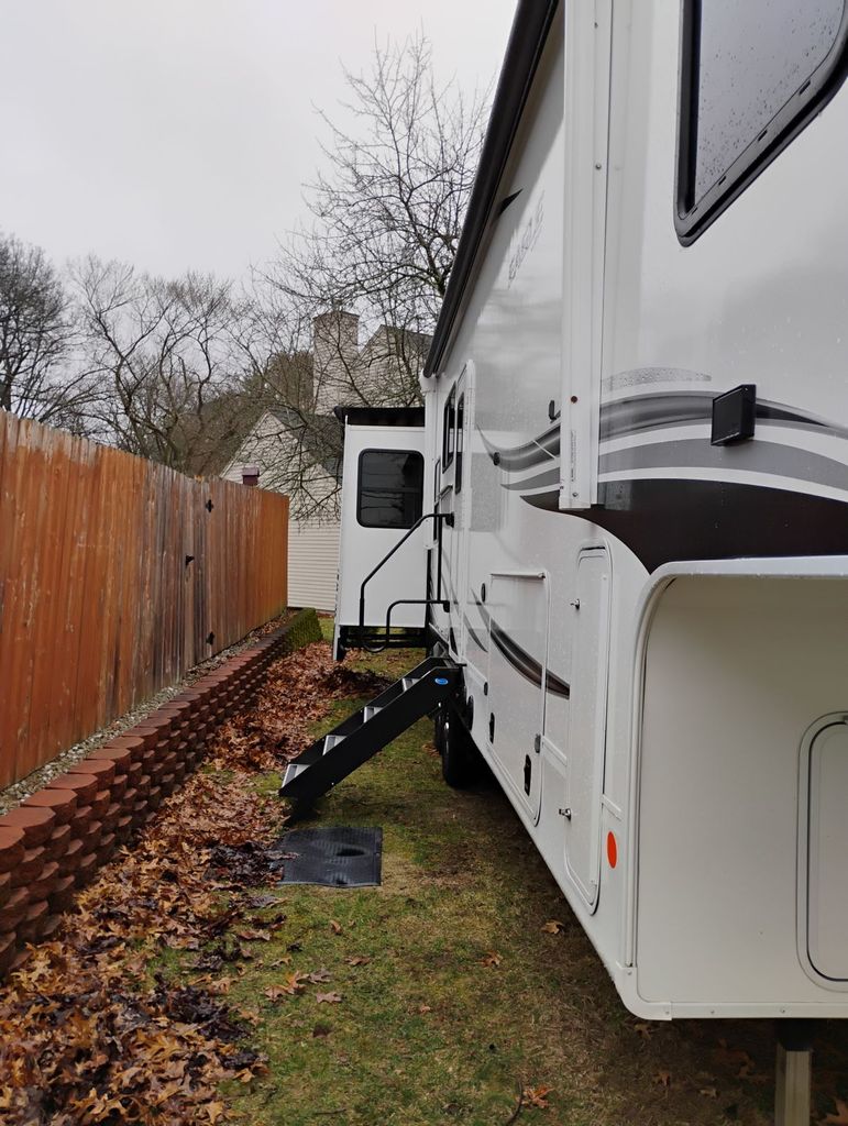 2022 Jayco Eagle 335RDOK - National Vehicle