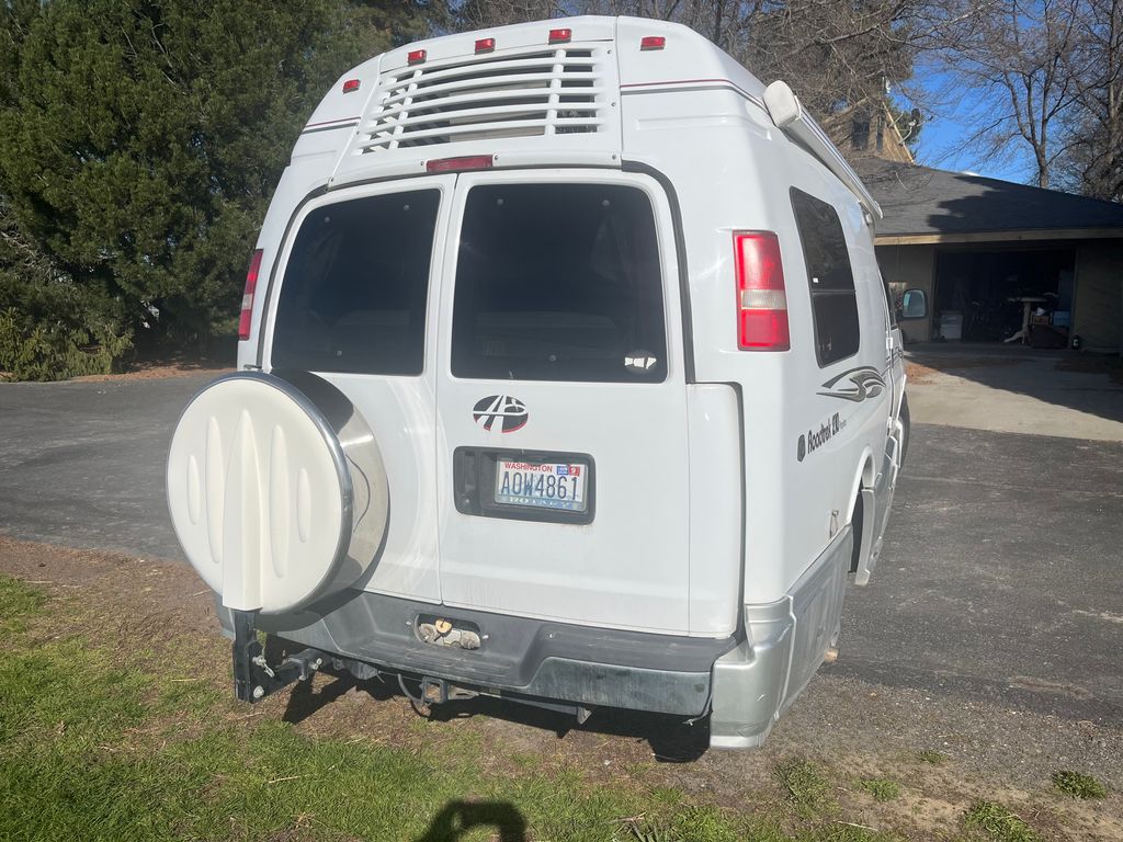 2007 Roadtrek Popular 210 - National Vehicle