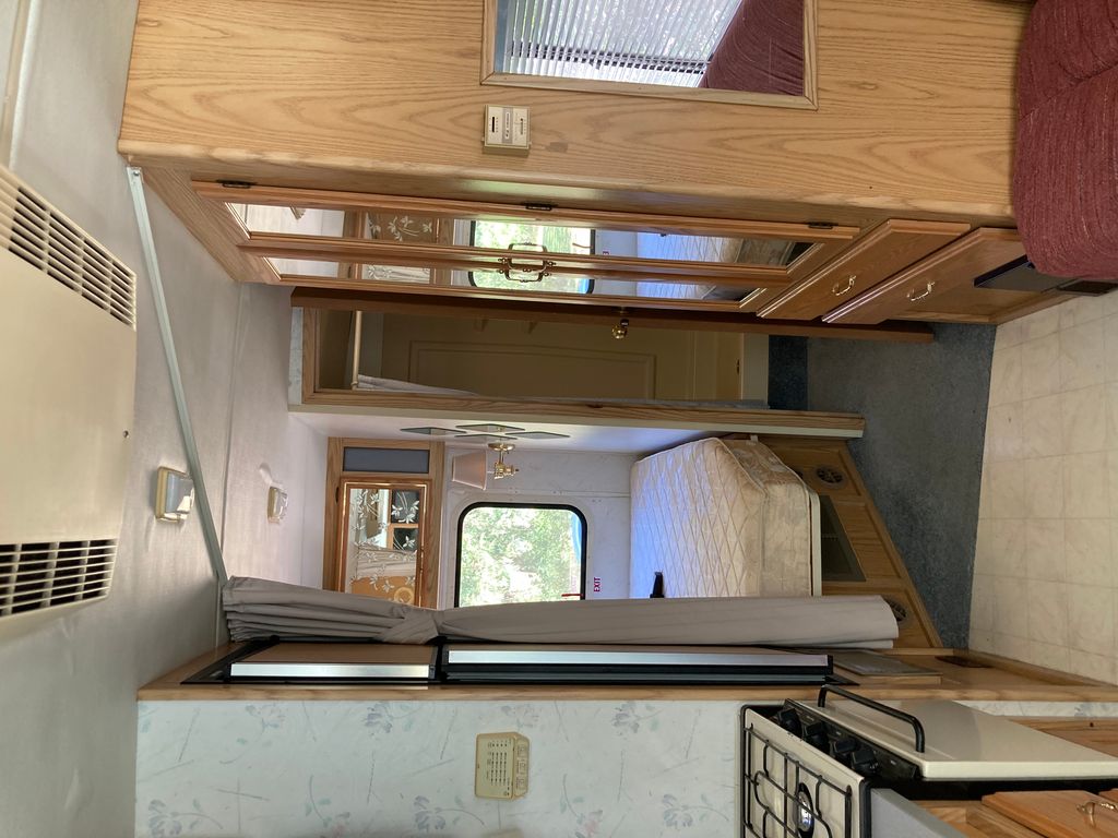 1994 Winnebago Brave 23RC - National Vehicle