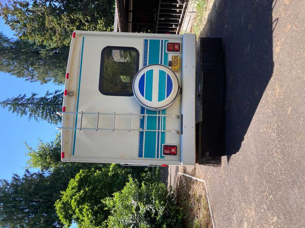1994 Winnebago Brave 23RC - National Vehicle