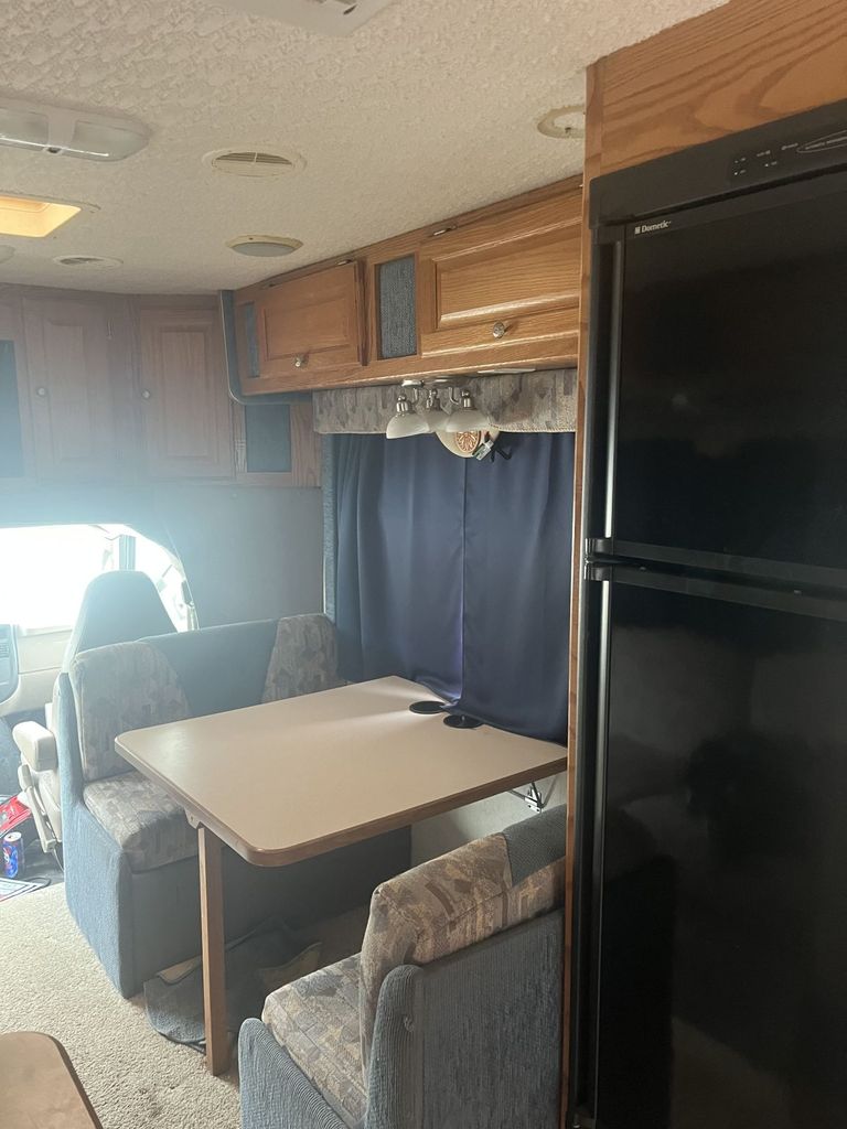 2004 Gulf Stream Conquest B Touring Cruiser 5210 - National Vehicle