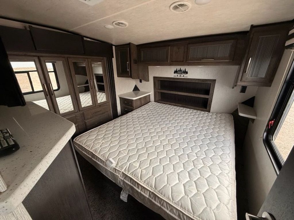 2018 Heartland Cyclone 3600 - National Vehicle