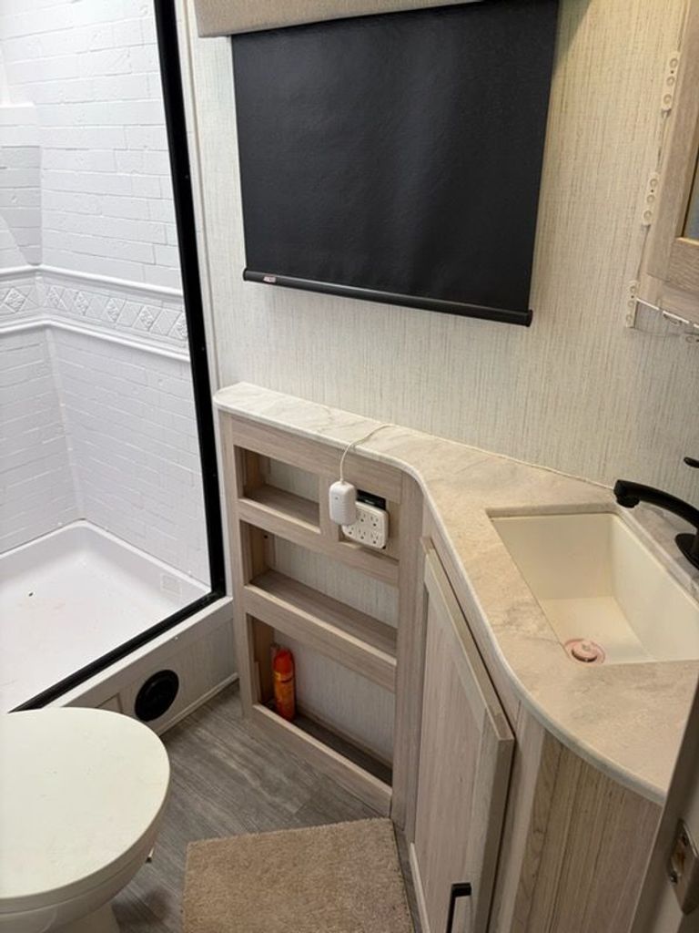 2022 Cruiser RV Twilight Signature 2800 - National Vehicle