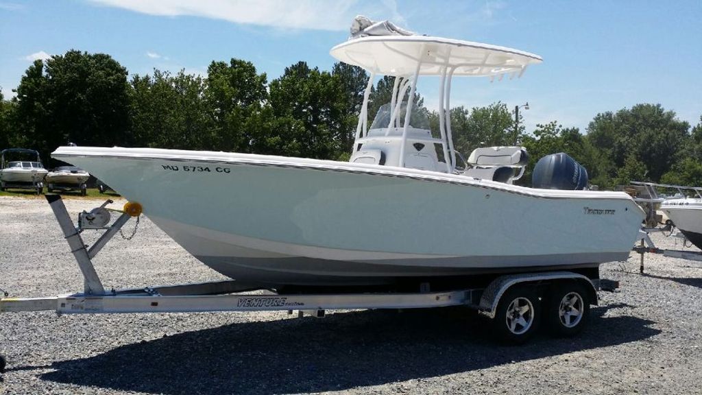 2014 Tidewater 216 Adventure CC - National Vehicle