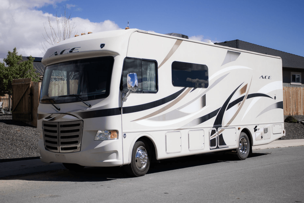2015 Thor Motor Coach A.C.E. 27.1 - National Vehicle