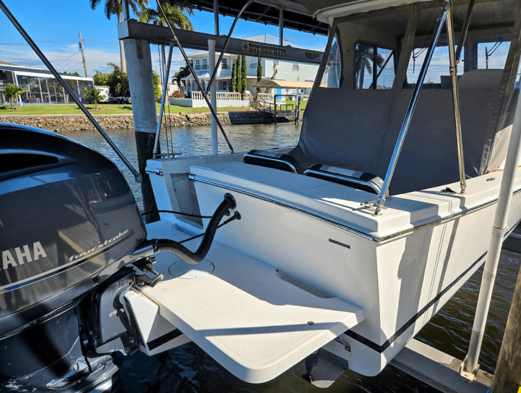 2021 Eastern 248 Islander - National Vehicle