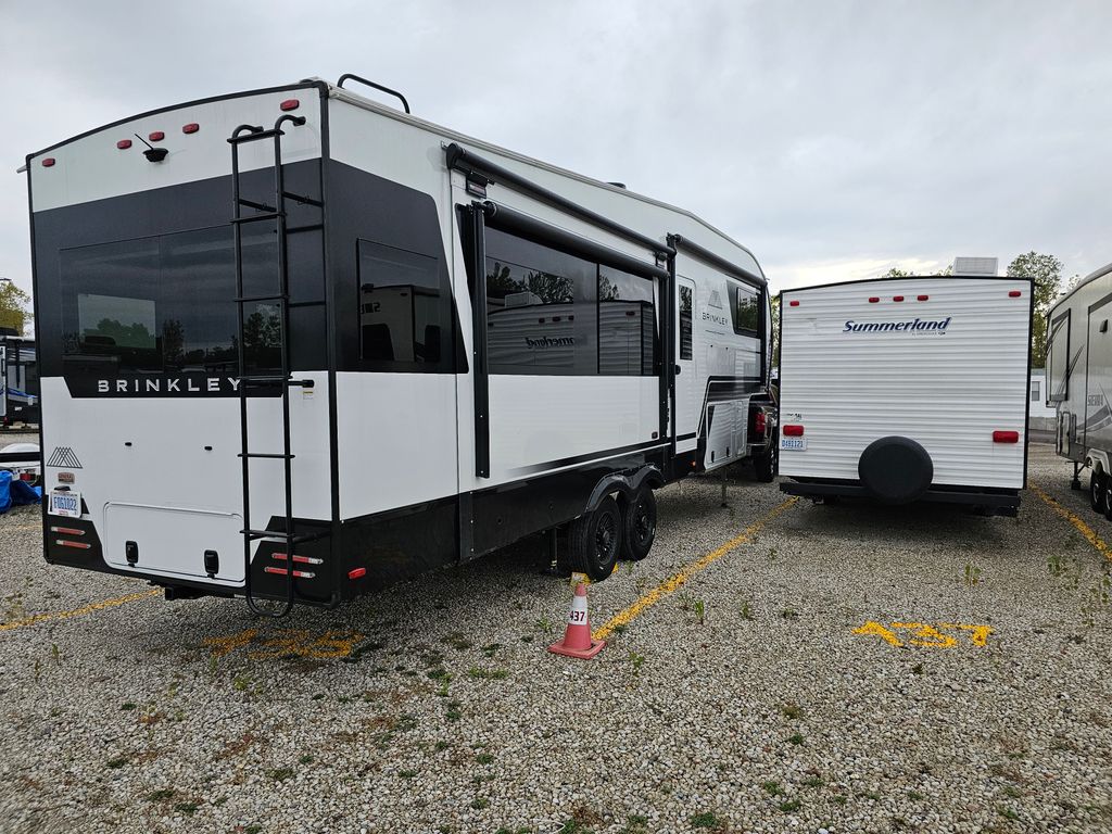 カウンター 2024 Brinkley RV Model Z 2900 - National Vehicle