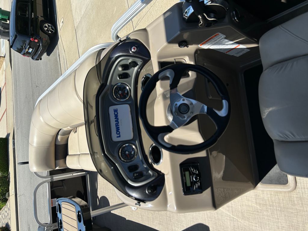 Used 1990 Pursuit 2350 Pursuit, 29532 Darlington - Boat Trader