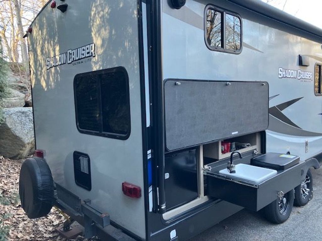 2020 Cruiser RV Shadow Cruiser 240BHS - National Vehicle
