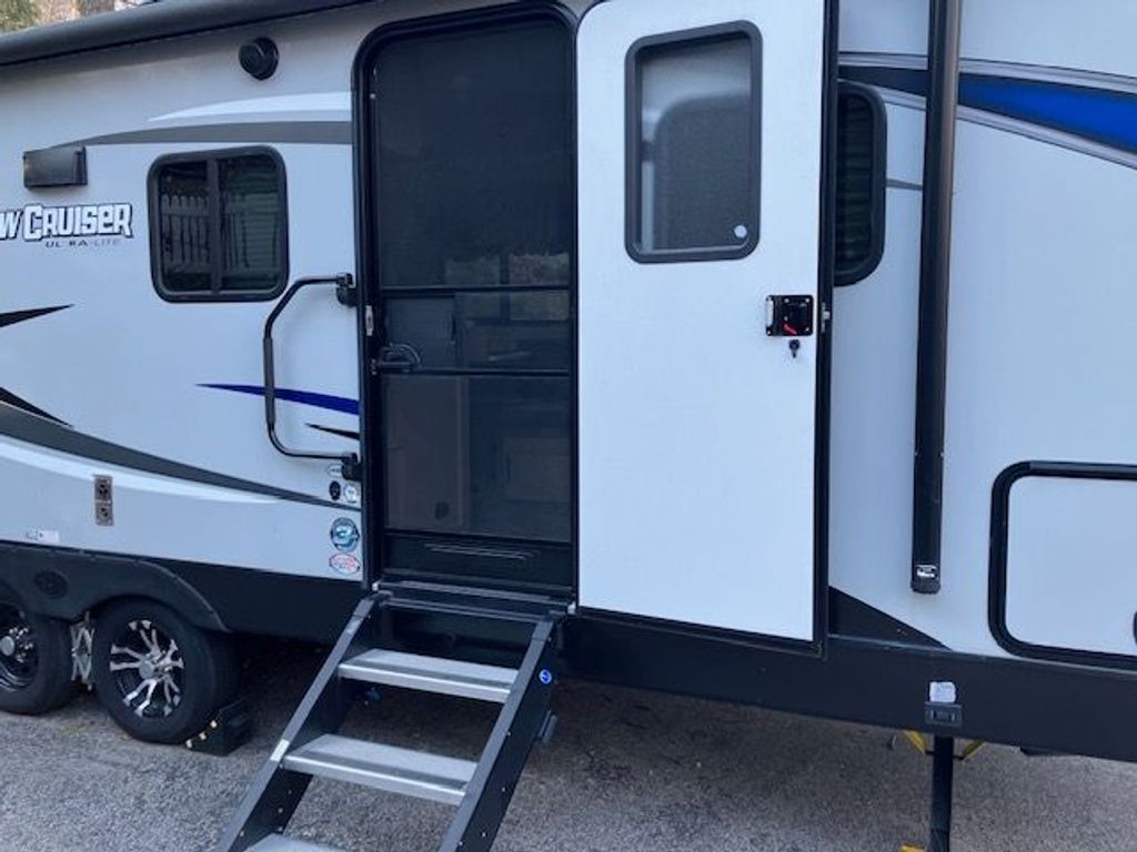 2020 Cruiser RV Shadow Cruiser 240BHS - National Vehicle