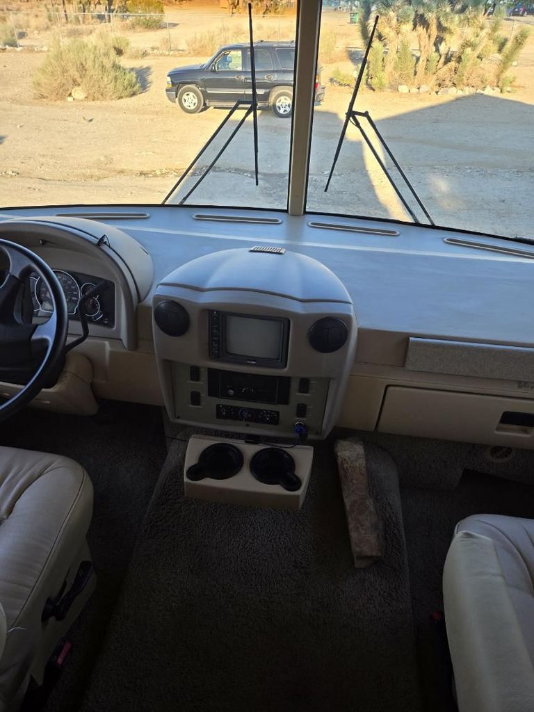 2007 Winnebago Voyage 35A - National Vehicle