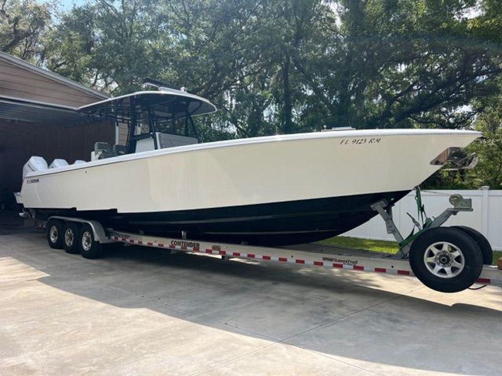 TON 2018 Contender 39 ST - National Vehicle