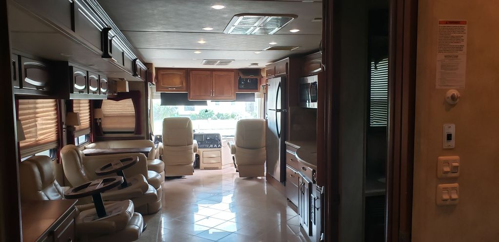 2009 Newmar Dutch Aire 4331 - National Vehicle