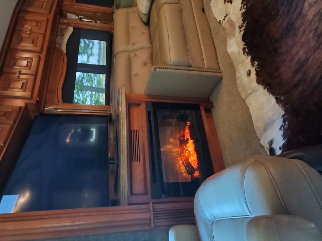 2013 Tiffin Motorhomes Allegro Bus 45LP - National Vehicle