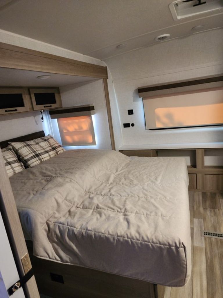 2024 Forest River Rockwood Ultra Lite 2614BS - National Vehicle